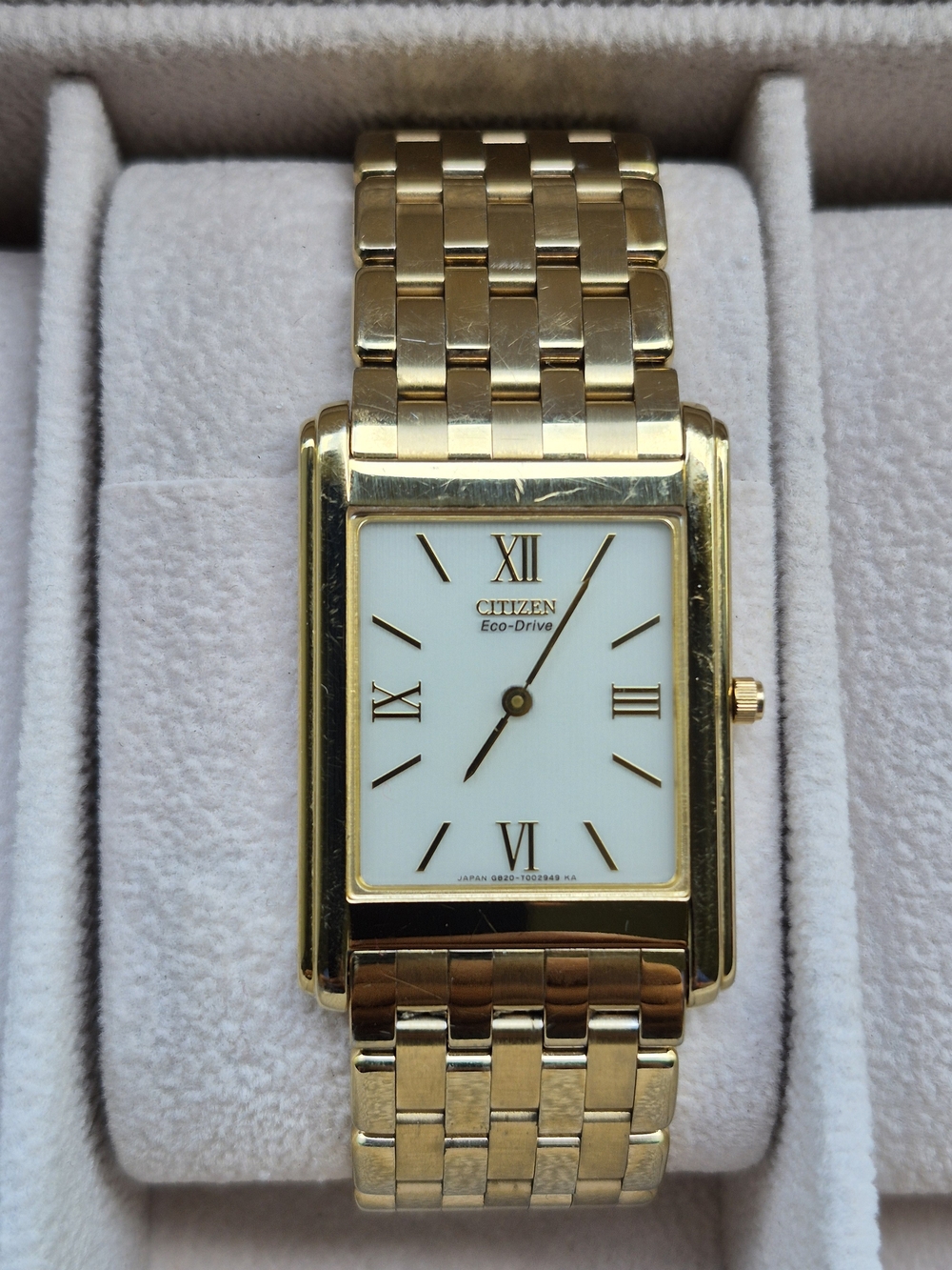 Citizen Stiletto Eco-Drive G820-T001688 TA White Roman Tank Quartz
